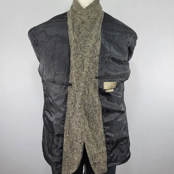 Haggar Mens Sport Coat Blazer Two Button Beige Black Herringbone City Casual 46R